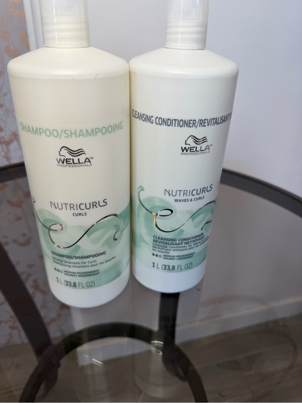 Wella Nutricurls Shampoo & Cleansing Conditioner - White with Mint Green Accents